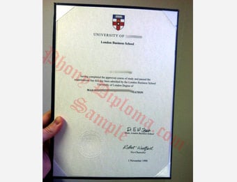 University of London - Fake Diploma Sample from United Kingdom